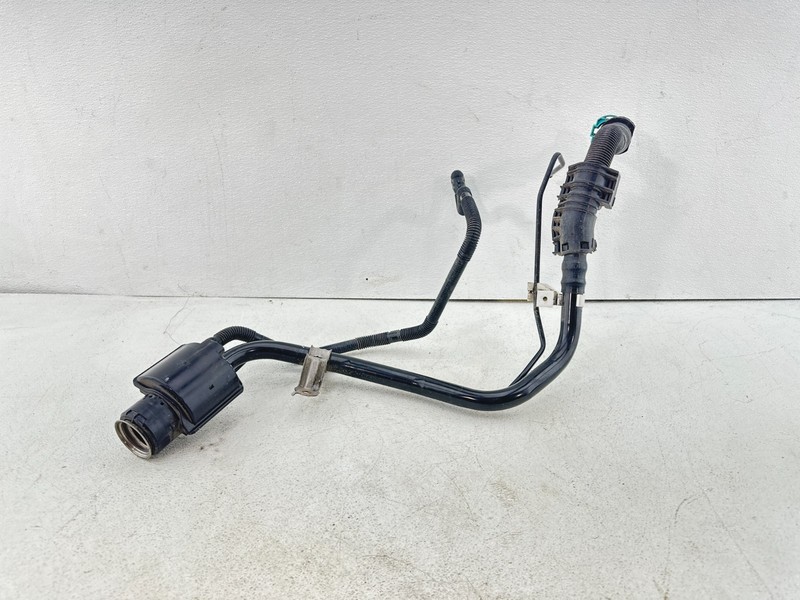 2018-2024 TOYOTA CAMRY 2.5L L4 FUEL GAS TANK FILLER NECK HOSE TUBE PIPE OEM