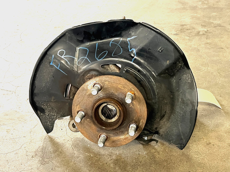 ⭐2016-2022 TOYOTA PRIUS PRIME FWD FRONT RIGHT RH SPINDLE KNUCKLE HUB OEM LOT2685