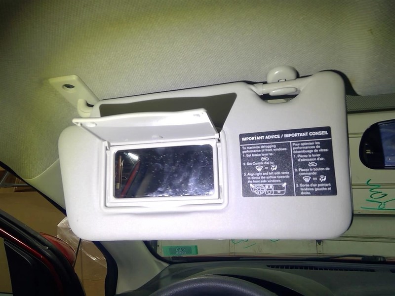 Driver Sun Visor Without Illumination With Mirror Fits 15-19 MICRA 1760345