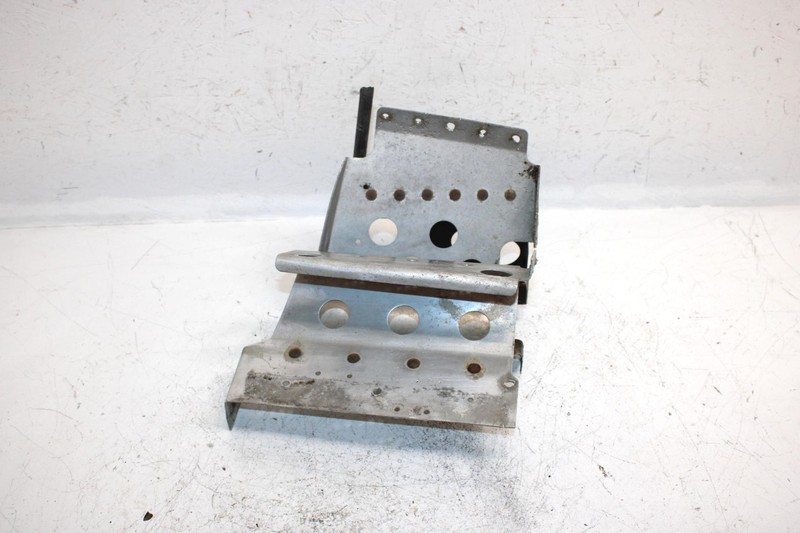 92 Polaris Trail Deluxe Oem Right Footwell 2200254 SP24