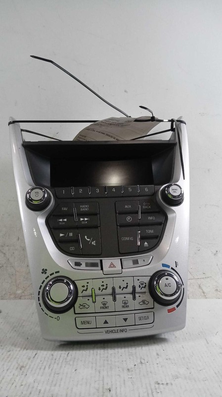 2015 Chevrolet Equinox Infotainment Display Cluster OEM White 127K Miles