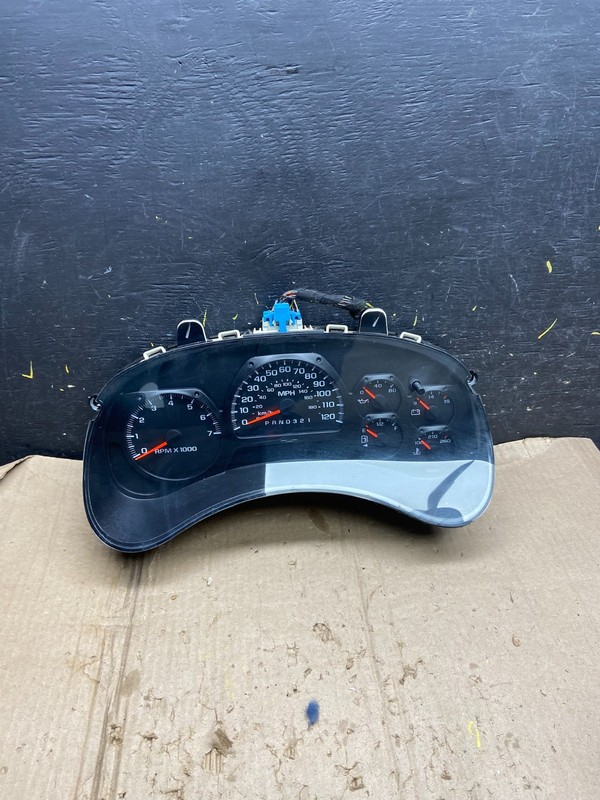 2003 Oldsmobile Bravada Speedometer Cluster Gauge OEMx6214 DG
