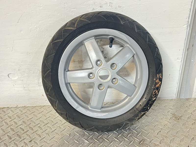 2006 Vespa LX 50 Piaggio Front Wheel Rim LX50