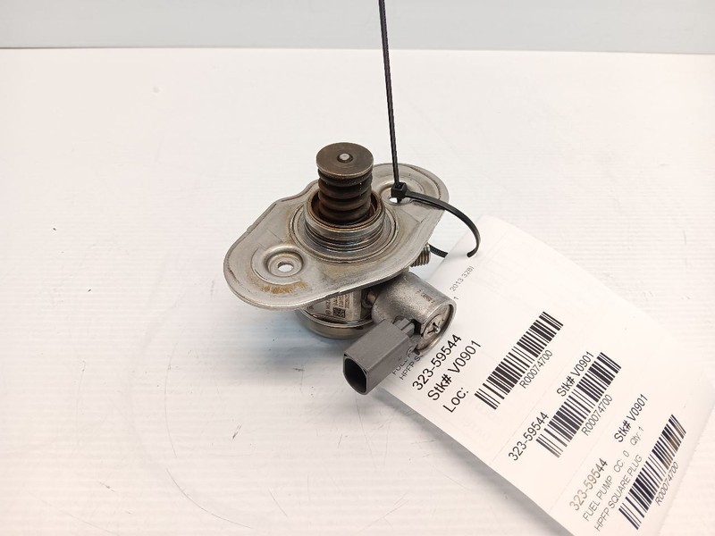 2012-2015 BMW F30 328i 2.0L N26 Engine High Pressure Fuel Pump OEM