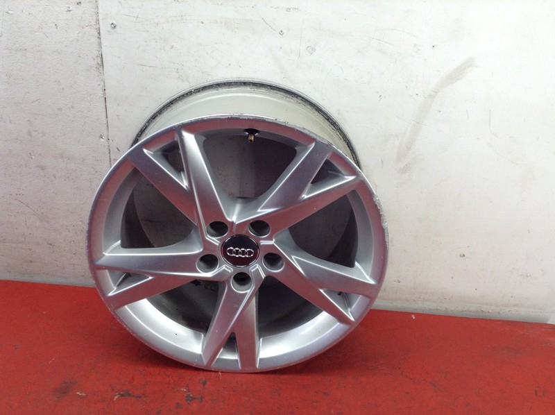 17-19 AUDI A4 17'' WHEEL RIM 7.5X17 OEM