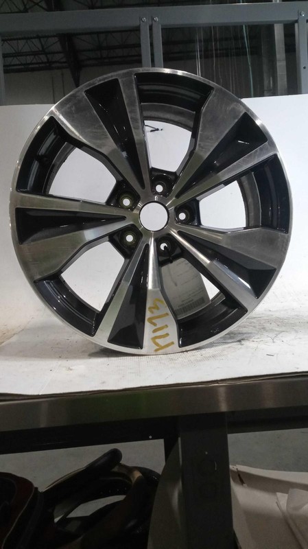 2022 Nissan Murano OEM Grey Wheel 18 Rim 7.5 Width 403009UF8A Used