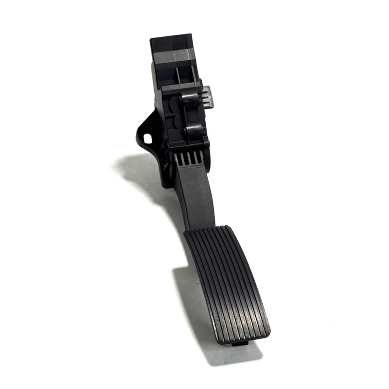 📌 2014-2020 MERCEDES-BENZ GLA250 GAS ACCELERATOR PEDAL 246-300-14-04 OEM