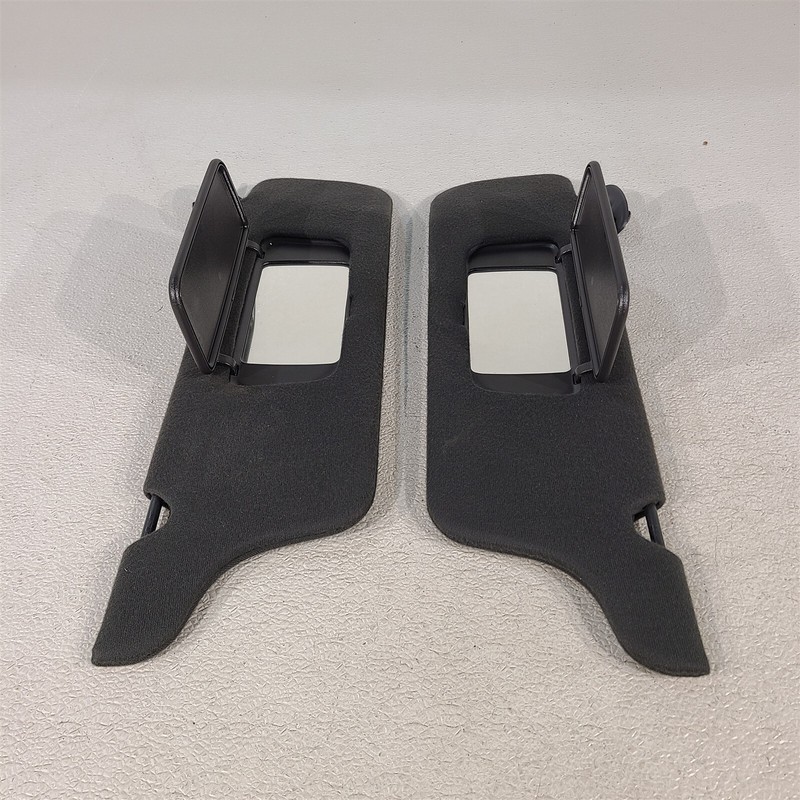 99-04 Ford Mustang Coupe Black Sun Visor Set Pair Sunvisors Lh Rh Aa7440