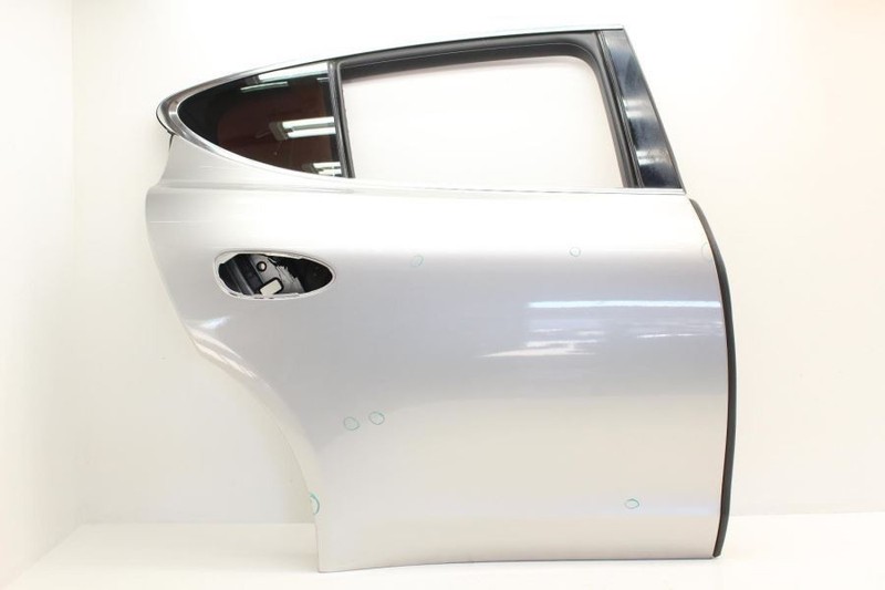 10-16 PANAMERA Turbo AWD Silver Passenger Right Rear Door Shell