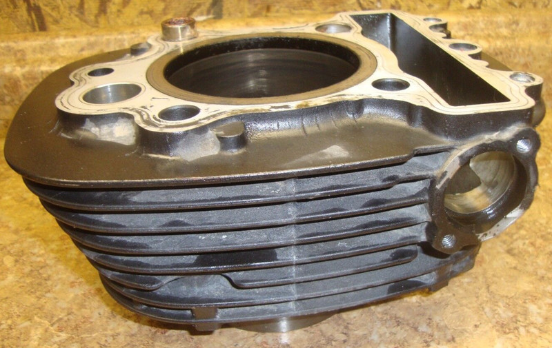 2007 Yamaha XVS650 XVS 650 A V Star Engine Rear Cylinder Jug Barrel Motor Vstar