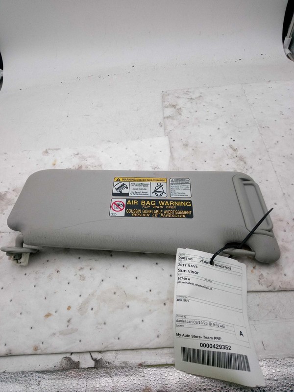 2017 Toyota RAV4 Sun Visor Silver Used 143842 4DR SUV 75000 Mileage