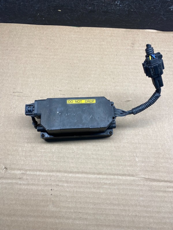 Infiniti QX56 QX80 Adaptive Cruise Control Distance Sensor Radar AE0043 DG