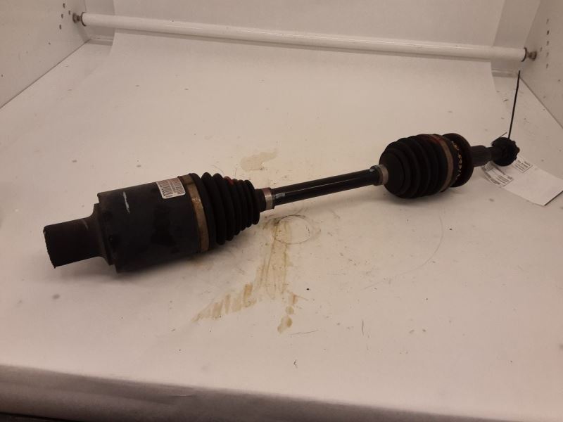 Passenger Axle Shaft Rear Axle Fits 14 CHEROKEE 3149903