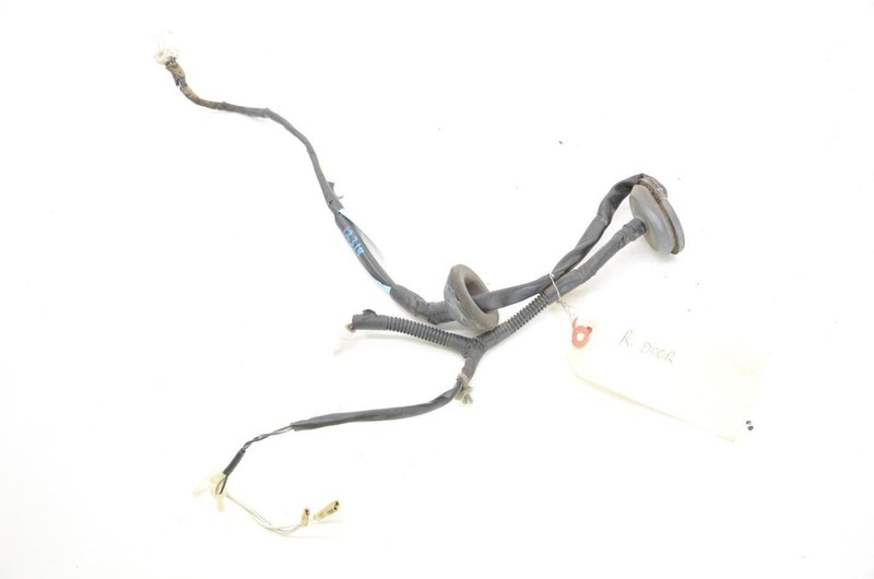 90-97 Nissan Pickup D21 6 Cylinder 4WD Passenger Right Front Door Wiring Harness