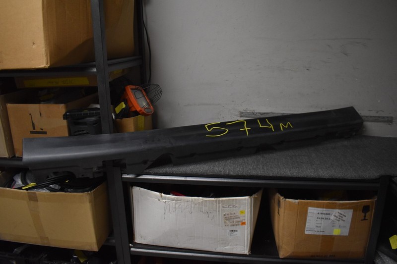 2014 BMW ROCKER MOLDING RIGHT SIDE FACTORY OEM