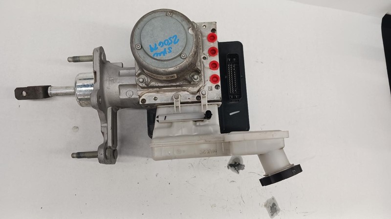 21-'23 CHEVROLET SILVERADO 1500 ABS pump module 53k miles OEM 1 Year Wnty!