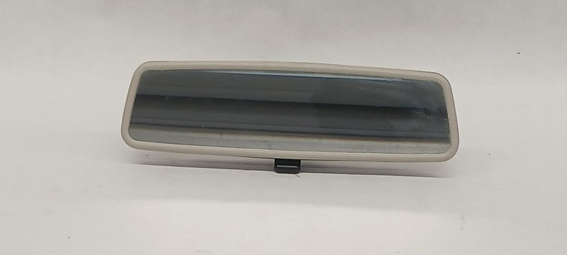 10-'22 VOLKSWAGEN JETTA Interior rear view Mirror w/o automatic dimming OEM