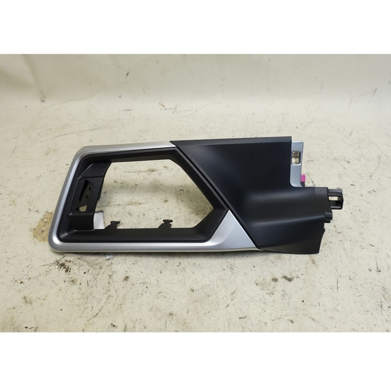 Damaged 2023-2025 BMW G20 3-Series G80 Left Front Dash Air Vent Trim Bezel OEM