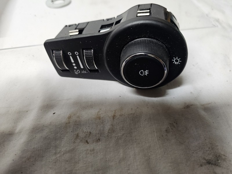 2014 Cherokee Headlight Switch (dash Mtd) JEEP CHEROKEE