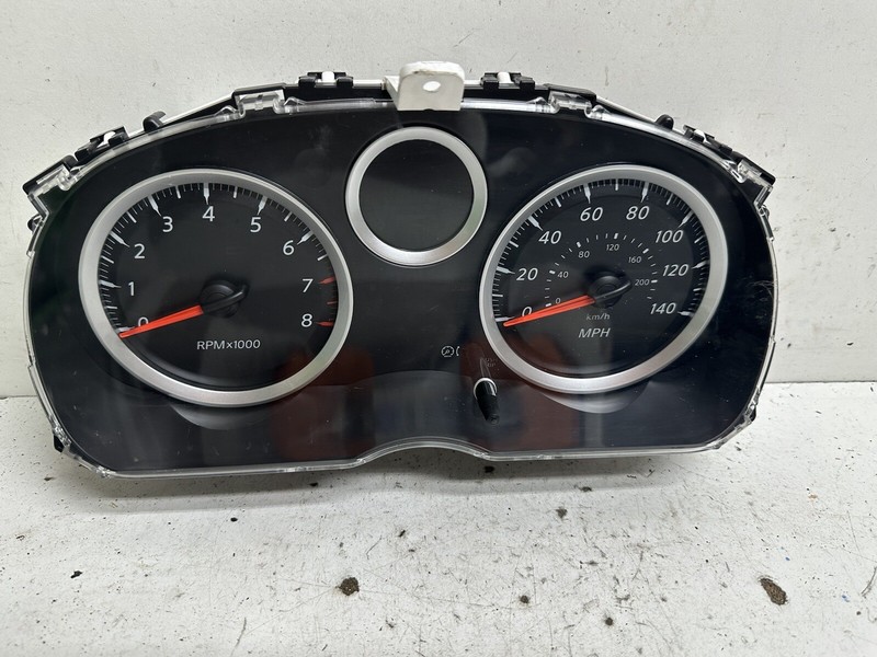 2011-2012 Nissan Sentra 2.0L A/T Cluster Speedometer tach gauge panel oem
