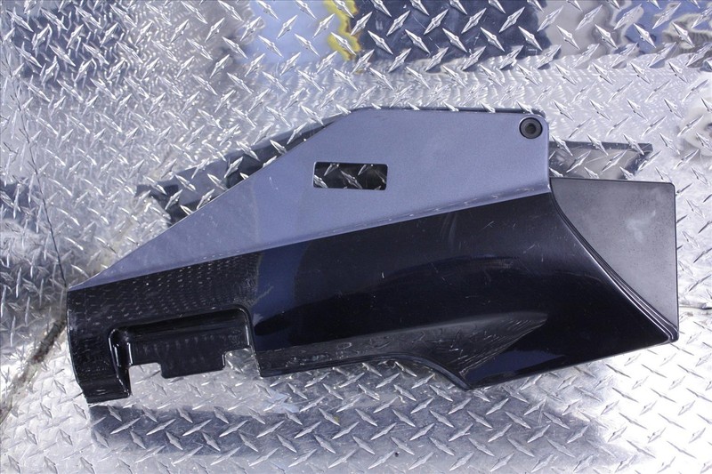 2004 KAWASAKI ZG 1000 CONCOURS LEFT SIDE REAR TAIL MID FAIRING PLASTIC ZG1000 04