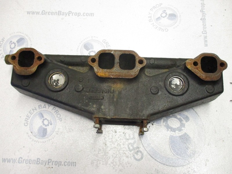 0913582OMC Cobra Stern Drive V8 Exhaust Manifold