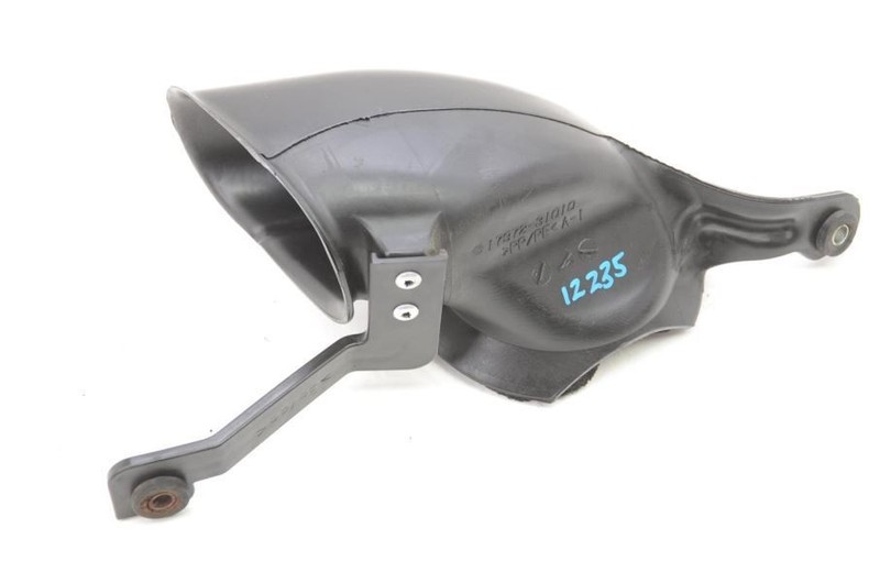 2007-2014 Toyota Fj Cruiser Air Intake Duct 1797231010