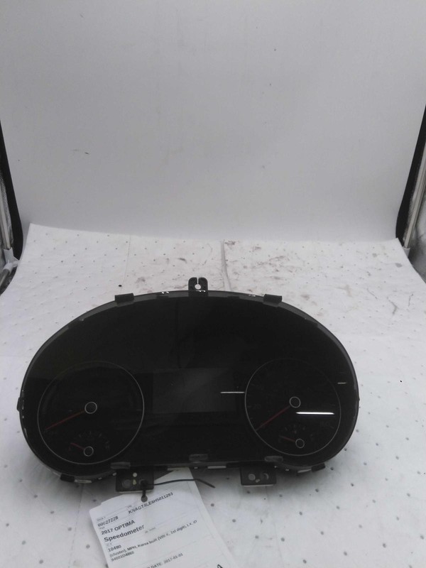 2017 Kia Optima Speedometer Gauge OEM White 94001D4860 Used 98K Miles