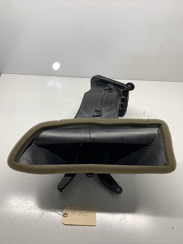 20-21 TESLA MODEL Y HVAC HEATER FRONT CABIN FRESH AIR INTAKE DUCT 2012 M14