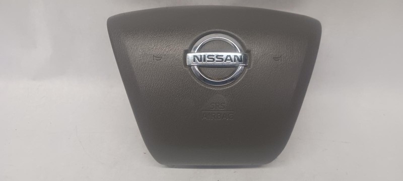 18-'20 NISSAN NV 2500 Left driver steering wheel Air Bag OEM