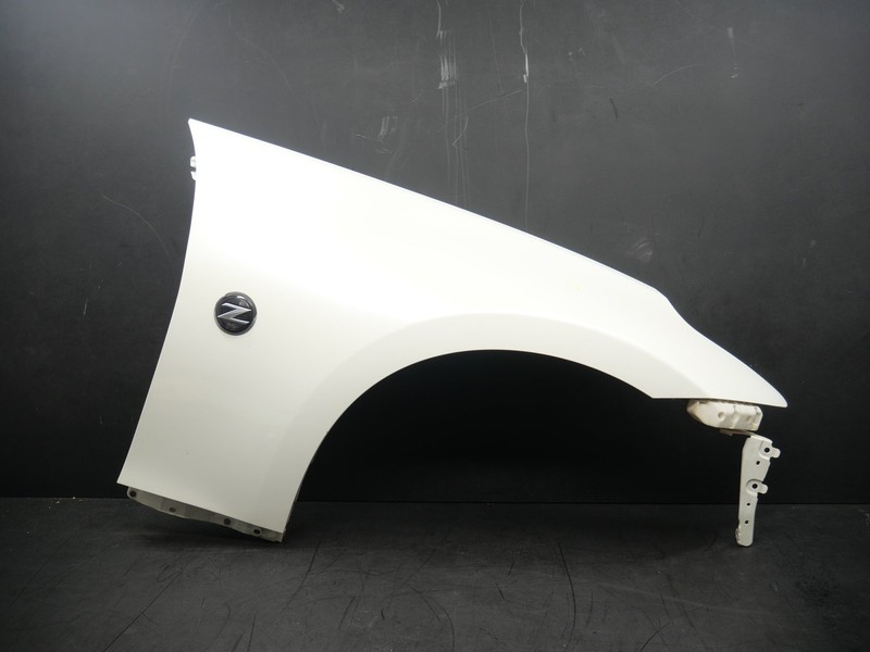 2009-2020 Nissan 370Z Sport Z34 Right Fender Passenger RH Front FCA001EKMA OEM