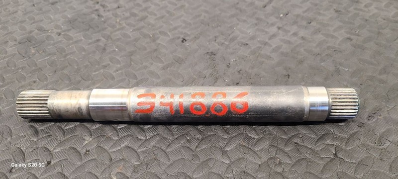 02-09 GMC Envoy Front Axle Inner Shaft OEM 12479125