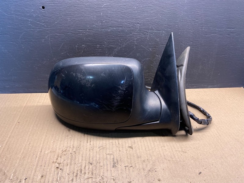 2003-2006 Chevrolet Tahoe Suburban Right Passenger Turn Door Mirror AC0553 MS