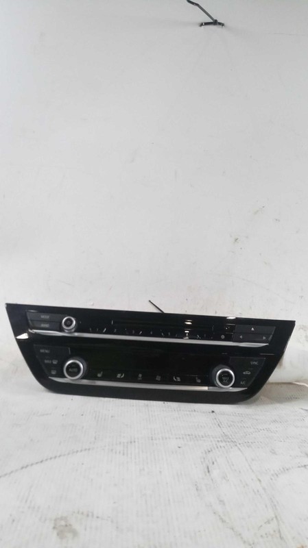 2018 BMW X3 A/C Selector Switch OEM Green 61317939449 107k Miles