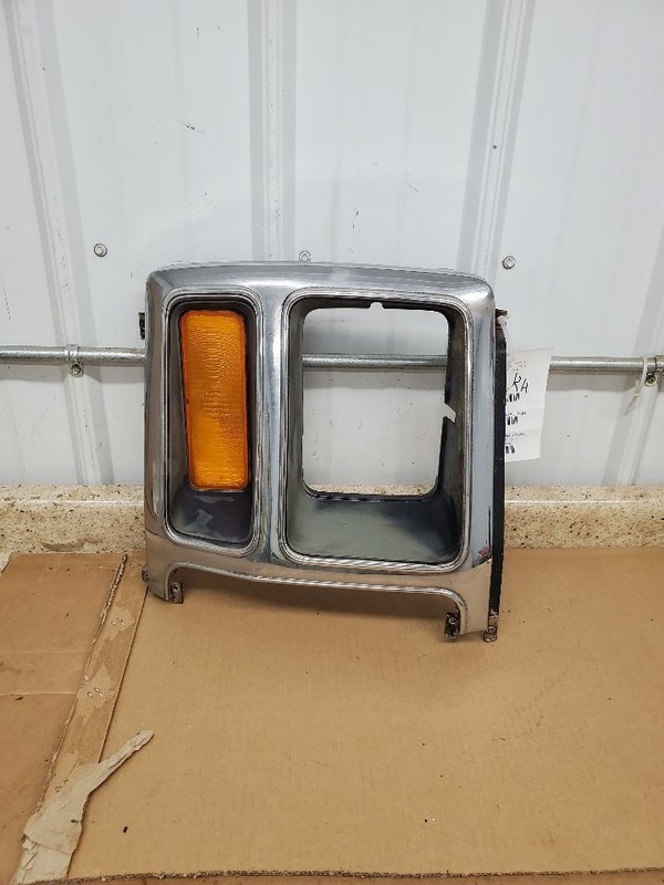 Passenger Right Headlight Chrome Grille Fits 82-86 BRONCO 298304