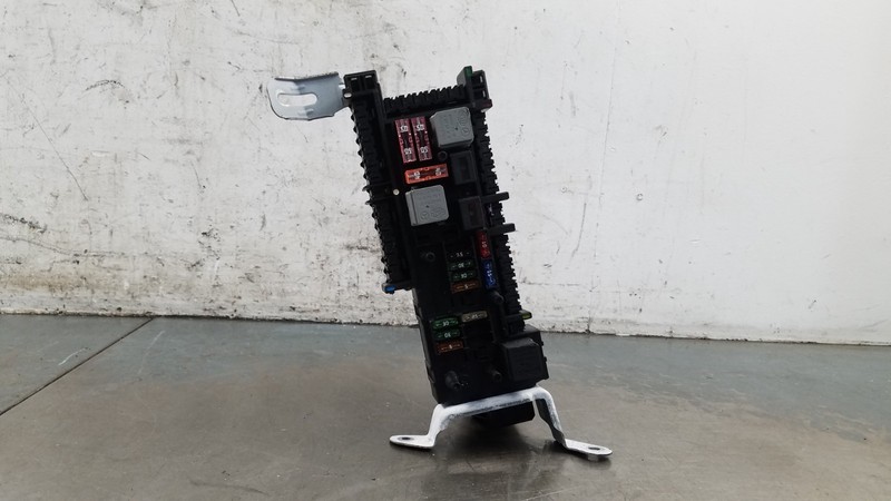 2011 Mercedes Benz AMG E 63 Rear SAM Relay Fuse Box #4899 P6