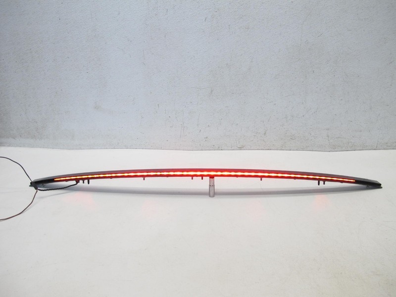 18-24 AUDI B9 A5 S5 RS5 CENTER HIGH 3RD THIRD BRAKE TAIL STOP LIGHT OEM 051325B