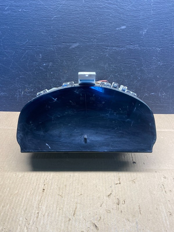 2000 to 2003 Lexus RX300 Speedometer Cluster Gauge OEM AD1638 DG