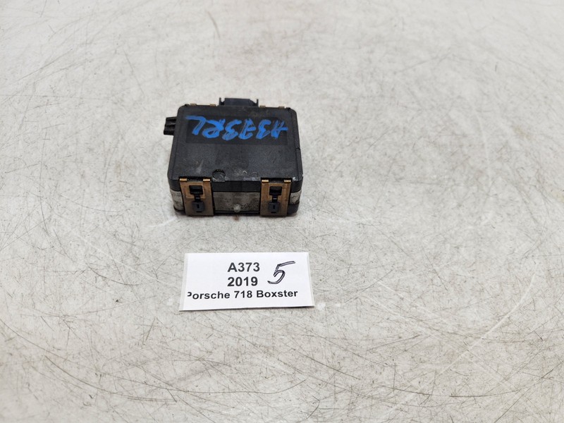 ✅ 2017-2019 OEM Porsche 718 Boxster 982 Rear Right Blind Spot Radar Sensor