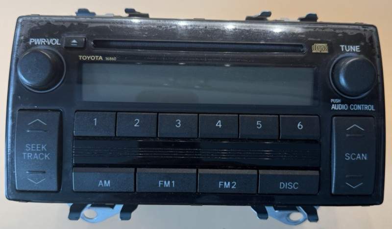 2005-2006 Toyota Camry Radio Stereo Receiver W/ CD Tuner OEM 86120-AA160