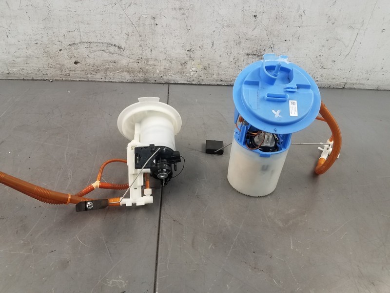 2012 Mercedes AMG E 63 Wagon Fuel Pump / Sending Unit #83055 P11