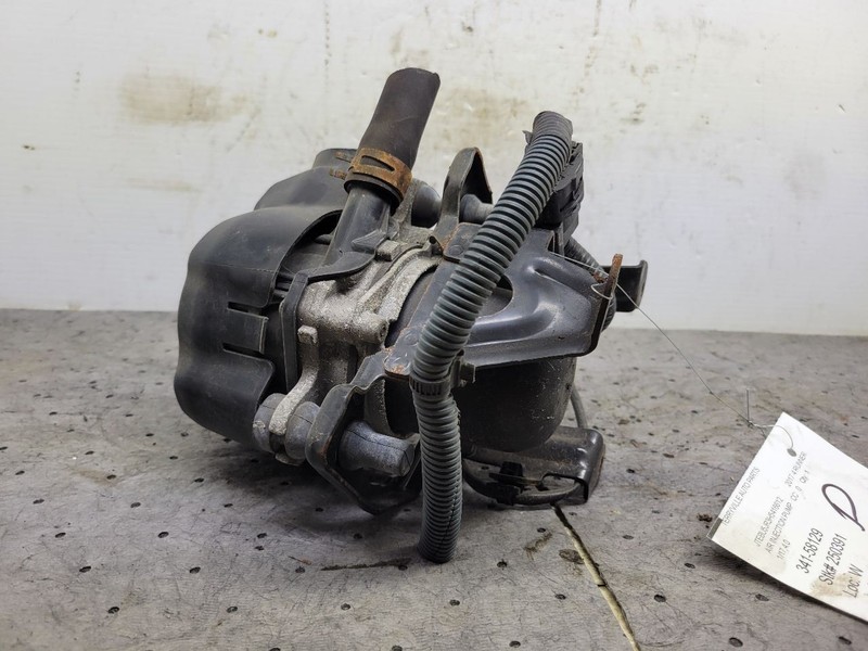 Air Injection Pump Fits 12-23 4 RUNNER 1671556