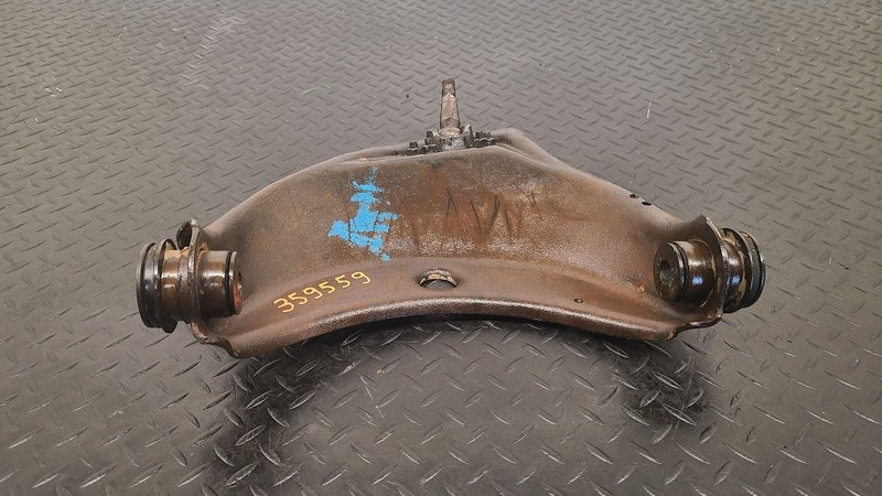 88-99 Chevrolet 1500 Pickup 4x2 Right Passenger Upper Control Arm OEM 15665174