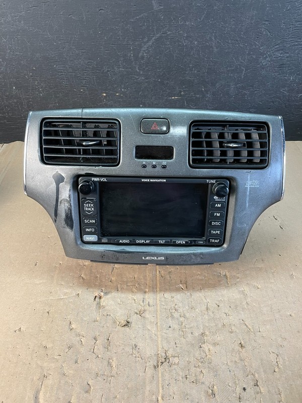 2002 to 2003Lexus ES330 Es300 Radio Screen Receiver CD Air Vent OEMAD5985 DG