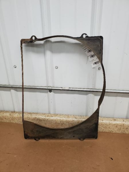 TTOYOTA 1974 Radiator Shroud 282063