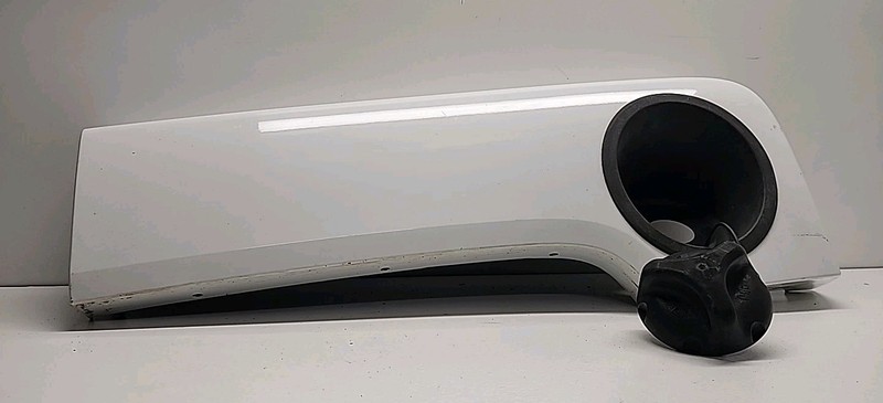 2006 - 2010 Hummer H3 LEFT REAR DRIVER LOWER Quarter Cover Panel Molding OEM LR