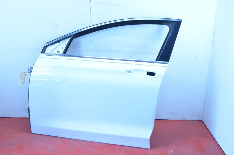 15-17 CHRYSLER 200 FRONT LEFT DRIVER SIDE DOOR SHELL PANEL WHITE OEM