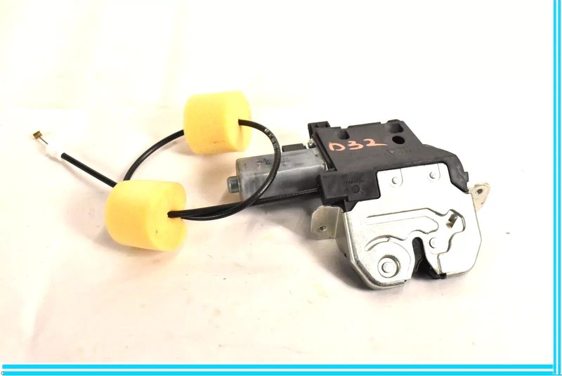 07-14 Mercedes W221 S550 S400 CL65 AMG Rear Trunk Lid Latch Lock Actuator OEM