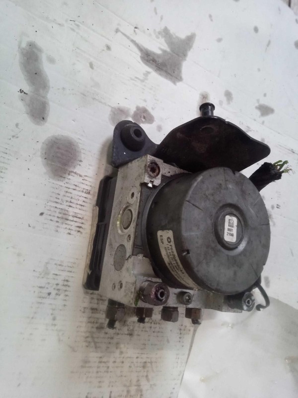 2015 Dodge Dart ABS Pump and Motor Assembly OEM 68232814AA 122K Miles