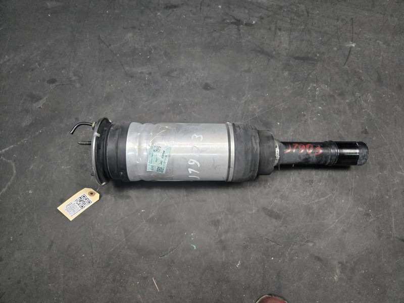 Front Left Air Suspension Strut 2018 Range Rover Velar J8A2-3C286-AB 2019 2020